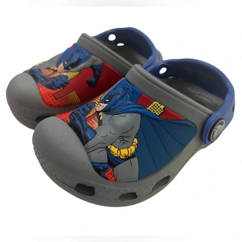 Crocs BATMAN Little Boys Size 4/5 C Comic DC Shoes Sandals Clogs Rare Children - Picture 3 of 8